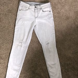 Light Gray/White Mid- Rise Skinny Jean